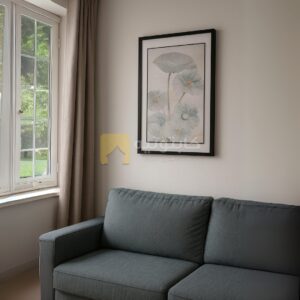 لوحة فنية خشبية مودرن بتصميم ورود