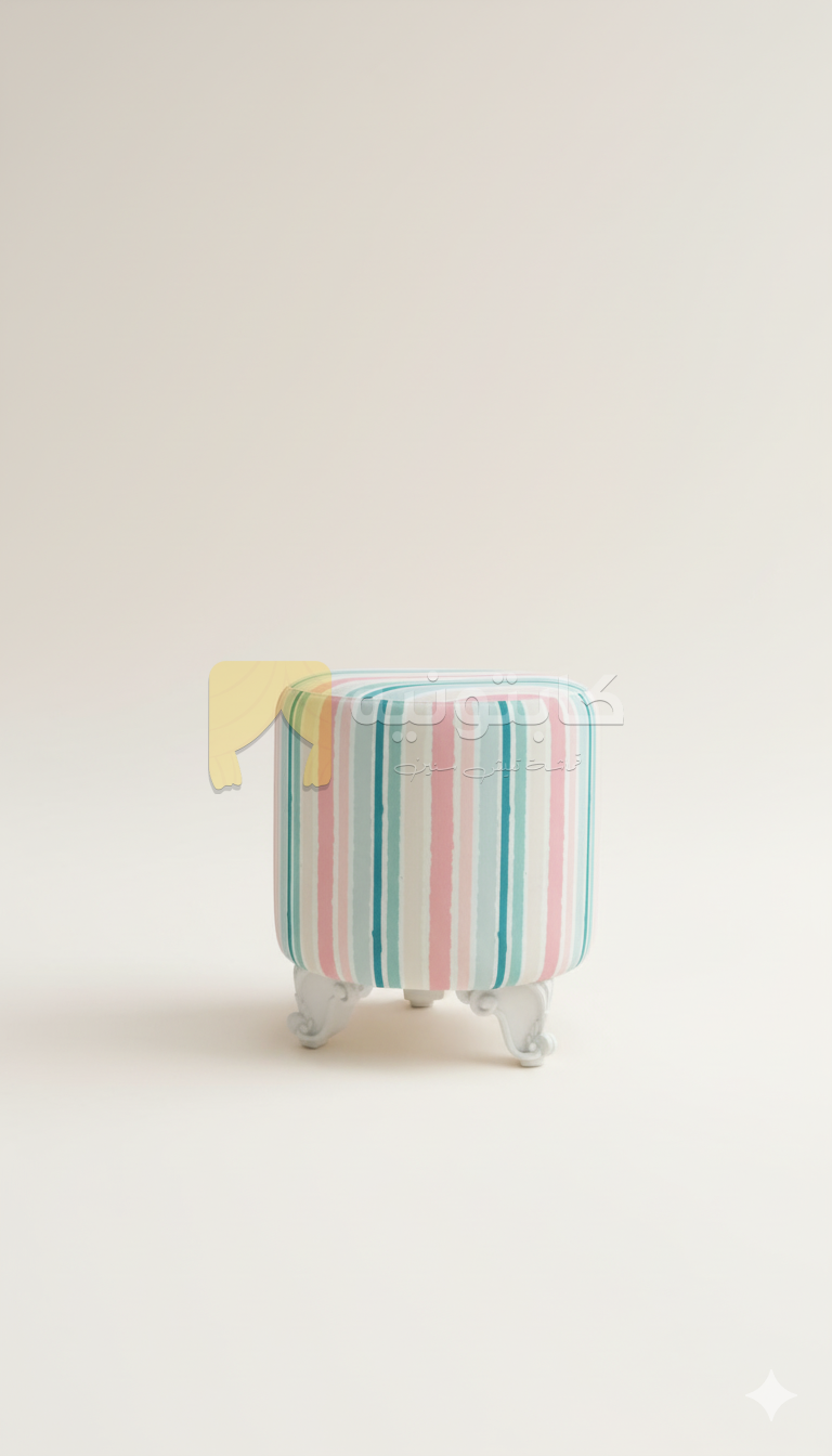 بوف مودرن بخامة قماش فاخرة – تصميم مخطط بألوان الباستيل الهادئة